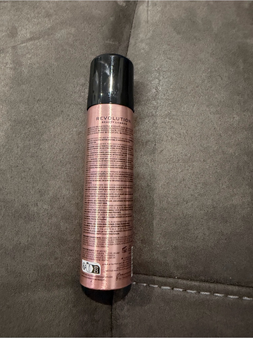 Revolution Superfix Super Hold Ultra Matte Fixing - Metallic Pink - Picture 2 of 2